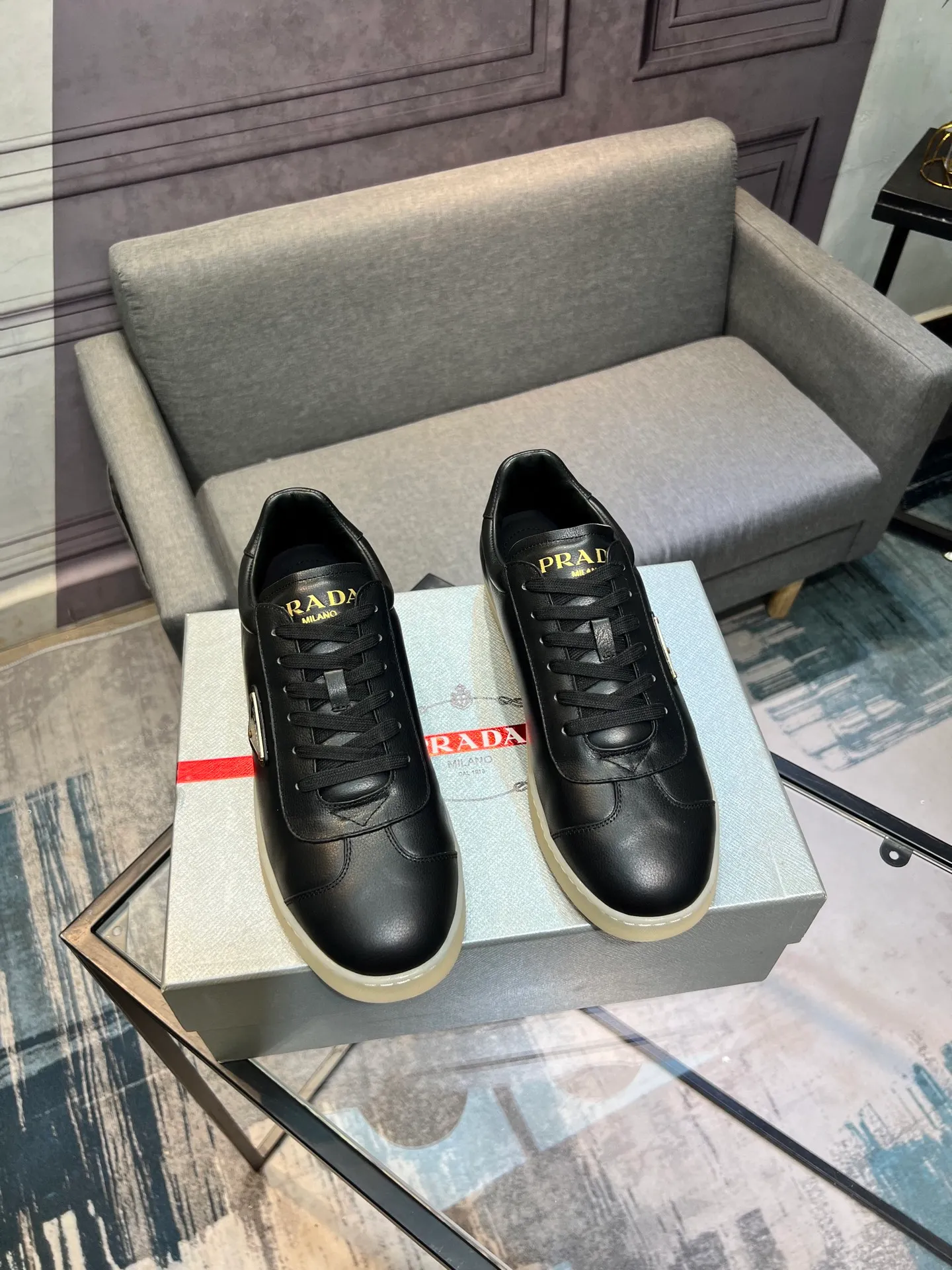 Men's shoes 💰540 [PRADA] Men's shoes are popular in the counter, official website synchronization, 1 high-quality shipment ✔️ Original frosted cowhide + cowhide lining, 1🆚1 replica, original sole, 38-45 (45 customized, non-refundable)